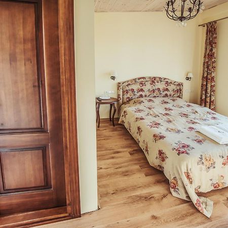 Pusu Takas Hotel Andrioniskis Cameră foto