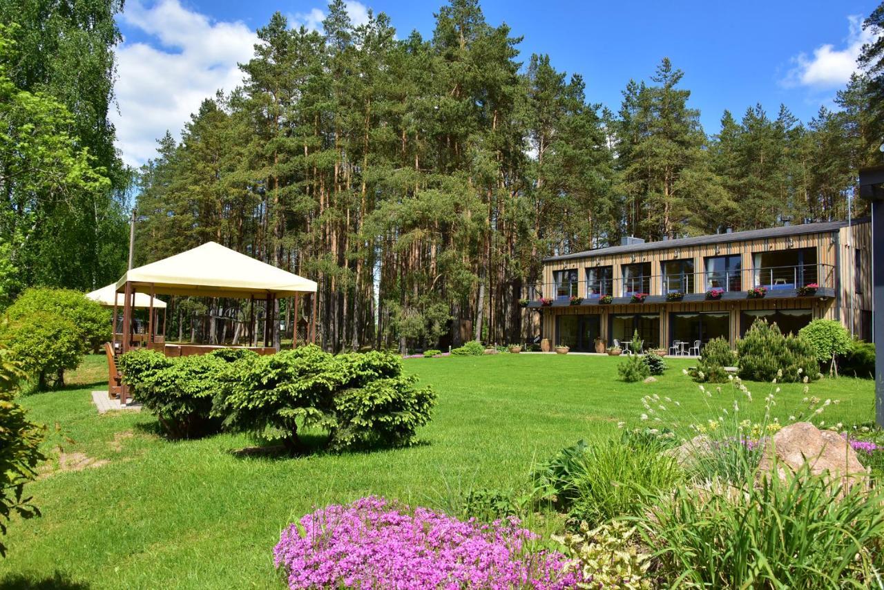 Pusu Takas Hotel Andrioniskis Exterior foto