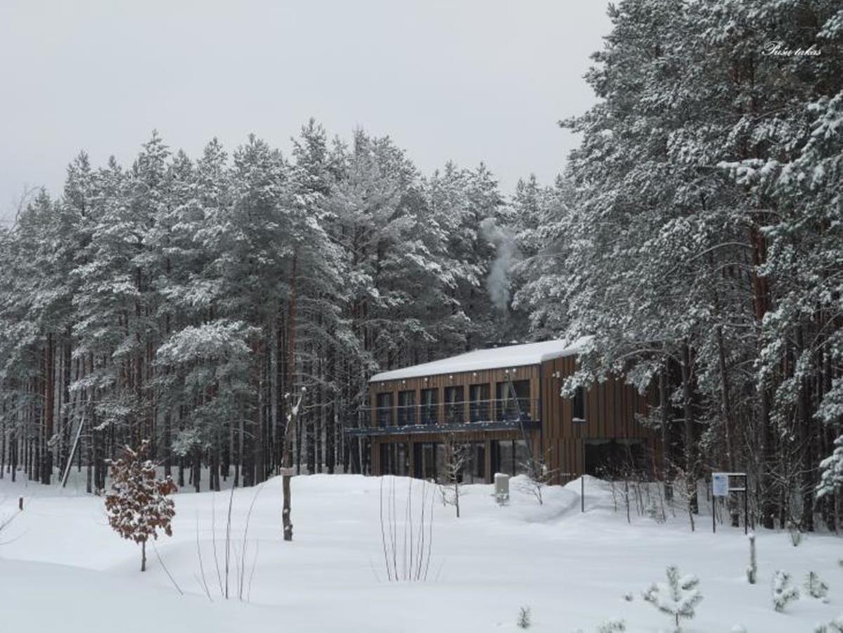 Pusu Takas Hotel Andrioniskis Exterior foto
